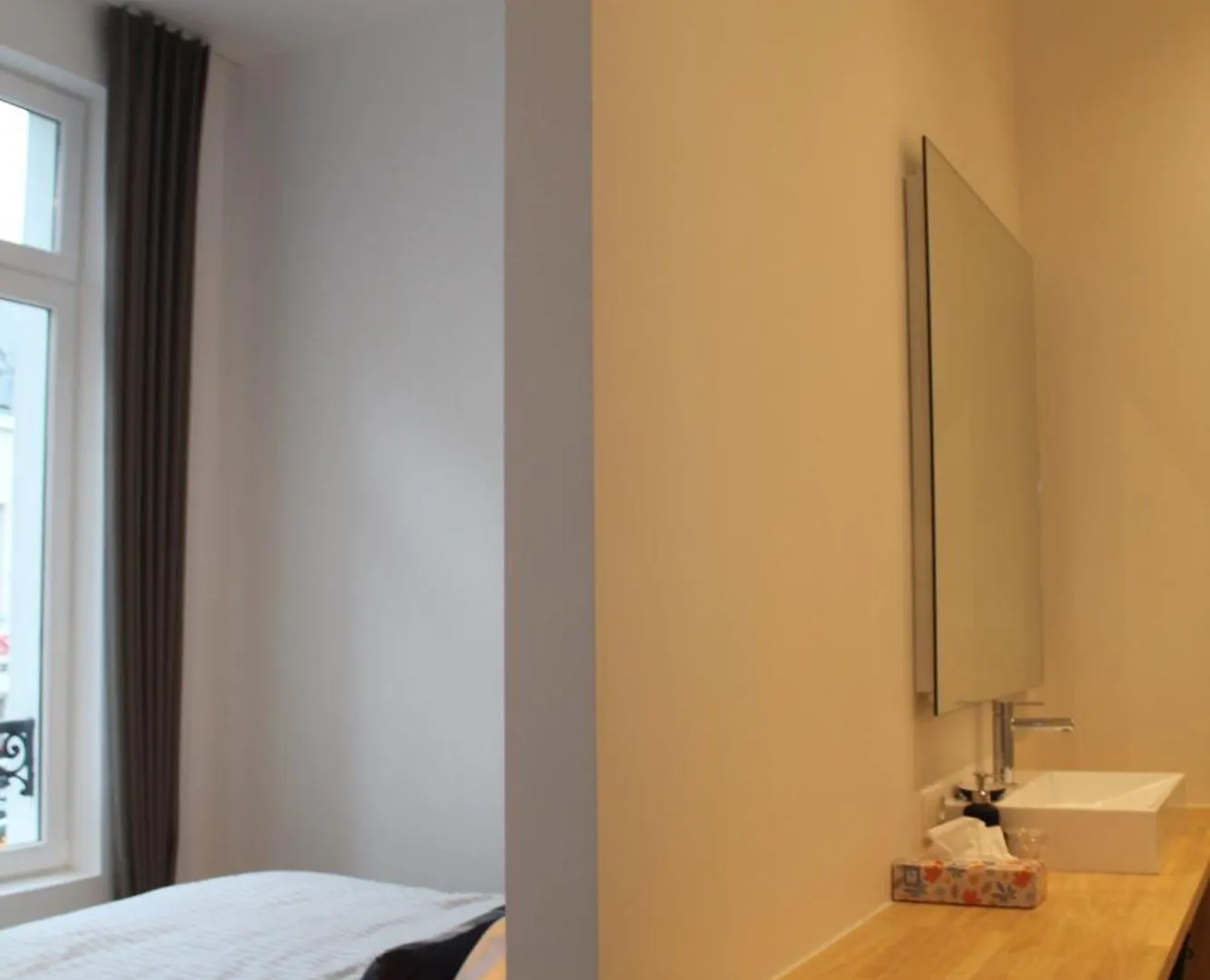 The Antwerp Cathedral Suite First Floor Apartment