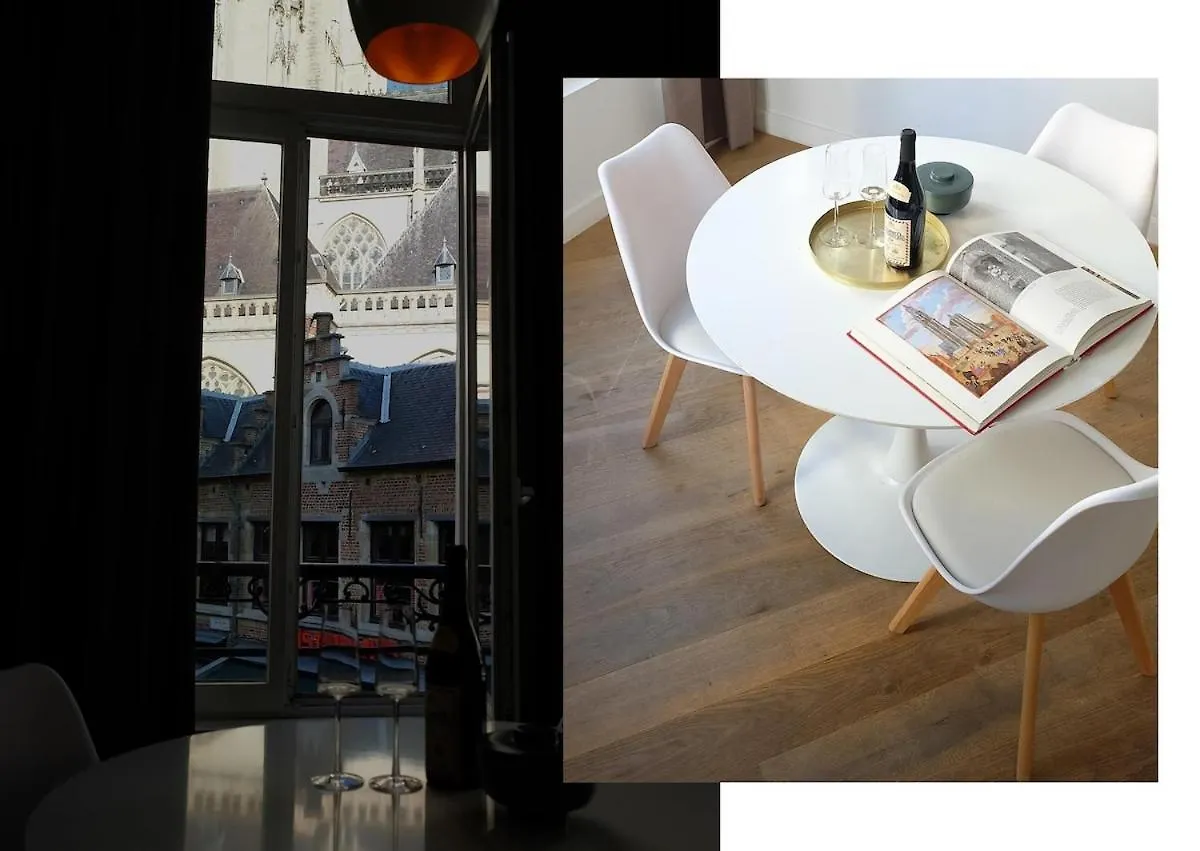 The Antwerp Cathedral Suite First Floor Apartment