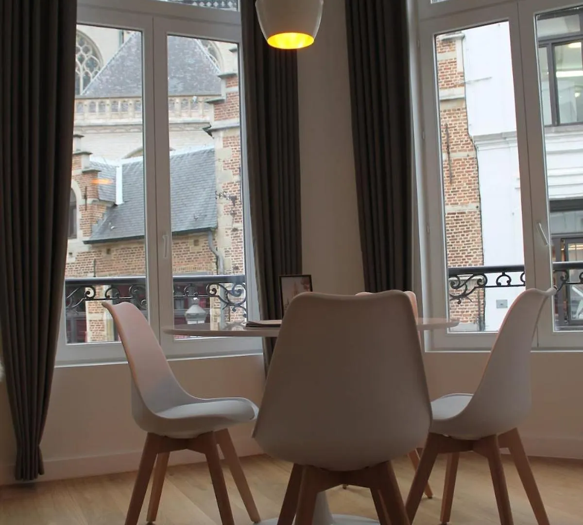 The Antwerp Cathedral Suite First Floor 0*,  Belgium